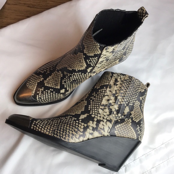 TREASURE AND BOND MULTI FAUX SNAKE BOOTIES - Picture 2 of 6